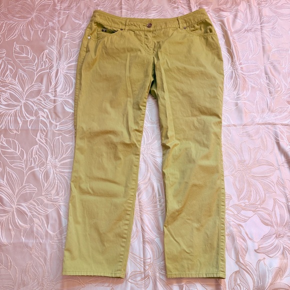 GERRY WEBER Women's Straight Leg Green Slightly Cropped Jeans - Size XL - Picture 1 of 10